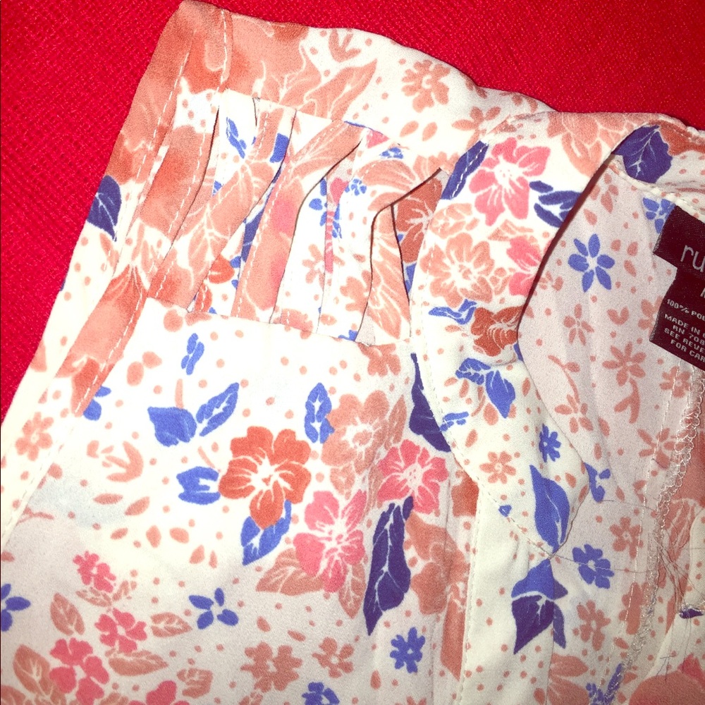 Rue21 sleeveless blouse